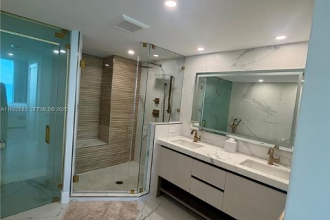 Купить кондоминиум в Майами-Бич, Флорида 2 спальни, 119.84м2, № 2035514 - фото 6