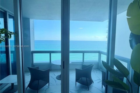 Купить кондоминиум в Майами-Бич, Флорида 2 спальни, 119.84м2, № 2035514 - фото 7