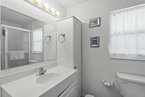 House in Venice, Florida 3 bedrooms, 173.91 sq.m. № 1373092 - photo 28