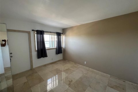 Copropriété à vendre à Deerfield Beach, Floride: 2 chambres, 102.19 m2 № 2082375 - photo 17