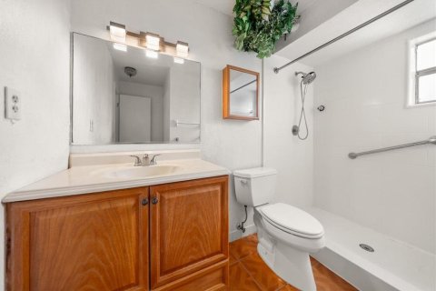 Condominio en venta en Saint Petersburg, Florida, 2 dormitorios, 110.09 m2 № 2222218 - foto 16