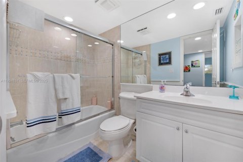 Copropriété à vendre à Key Largo, Floride: 2 chambres, 110.18 m2 № 1982179 - photo 9