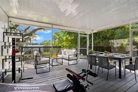 House in Orlando, Florida 5 bedrooms № 2012632 - photo 11