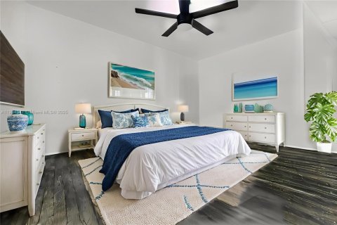 House in Orlando, Florida 5 bedrooms № 2012632 - photo 20