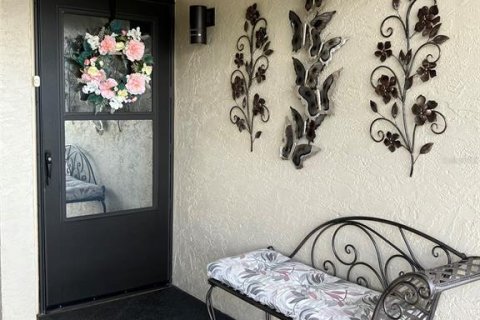 Condo in Saint Petersburg, Florida, 1 bedroom  № 2360854