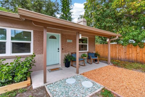 Villa ou maison à vendre à Gulfport, Floride: 2 chambres, 95.88 m2 № 2093506 - photo 6