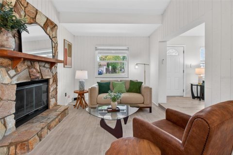 Villa ou maison à vendre à Gulfport, Floride: 2 chambres, 95.88 m2 № 2093506 - photo 14