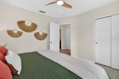 Villa ou maison à vendre à Gulfport, Floride: 2 chambres, 95.88 m2 № 2093506 - photo 21