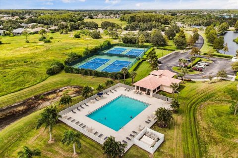 Casa en venta en Orlando, Florida, 6 dormitorios, 377 m2 № 1900033 - foto 27
