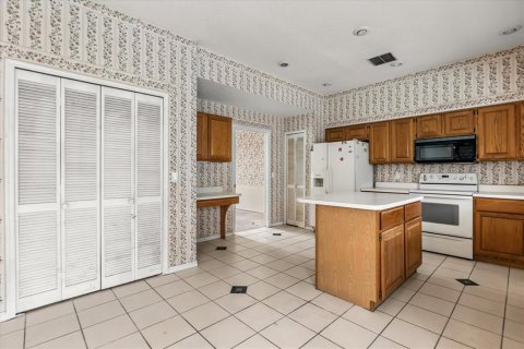 Casa en venta en Orlando, Florida, 6 dormitorios, 377 m2 № 1900033 - foto 11