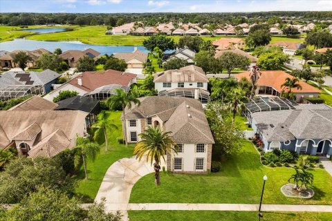 Casa en venta en Orlando, Florida, 6 dormitorios, 377 m2 № 1900033 - foto 3