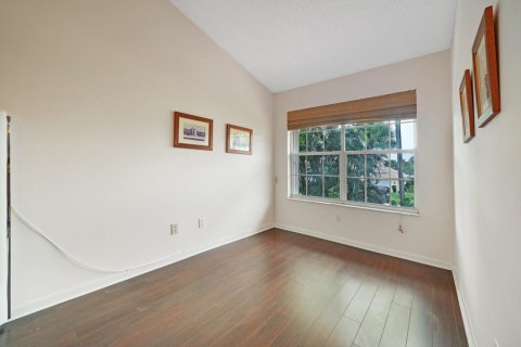 Townhouse in Boca Raton, Florida 3 bedrooms, 148.92 sq.m. № 2374661 - photo 18