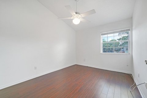 Townhouse in Boca Raton, Florida 3 bedrooms, 148.92 sq.m. № 2374661 - photo 22