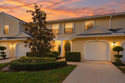 Townhouse in Boca Raton, Florida 3 bedrooms, 148.92 sq.m. № 2374661 - photo 2