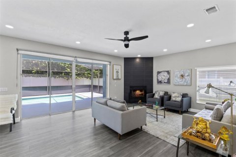 Villa ou maison à vendre à Orlando, Floride: 6 chambres, 367.71 m2 № 2219795 - photo 12