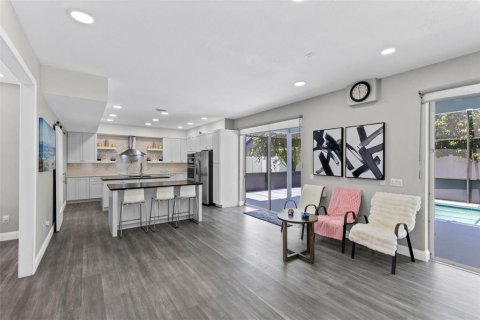 Villa ou maison à vendre à Orlando, Floride: 6 chambres, 367.71 m2 № 2219795 - photo 15