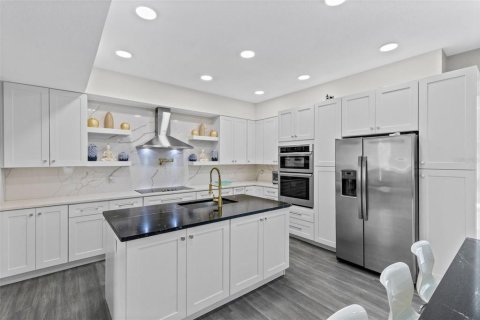 Villa ou maison à vendre à Orlando, Floride: 6 chambres, 367.71 m2 № 2219795 - photo 20