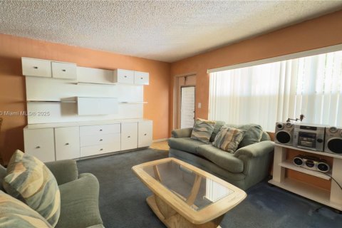 Copropriété à vendre à Sunrise, Floride: 1 chambre, 54.81 m2 № 1841037 - photo 3