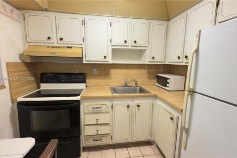 Copropriété à vendre à Sunrise, Floride: 1 chambre, 54.81 m2 № 1841037 - photo 5