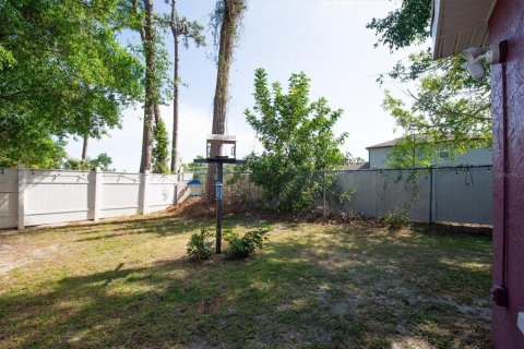 House in Clearwater, Florida 2 bedrooms, 161.84 sq.m. № 1608895 - photo 30