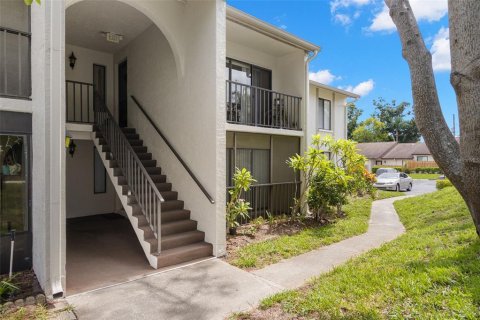 Condominio en alquiler en Palm Harbor, Florida, 2 dormitorios, 100.8 m2 № 1795317 - foto 14