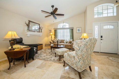 House in Davenport, Florida 4 bedrooms, 180.23 sq.m. № 1112356 - photo 4