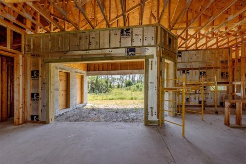 Casa en venta en North Port, Florida, 7 dormitorios, 374.95 m2 № 1877483 - foto 19