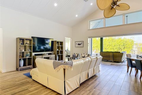 Villa ou maison à vendre à Ponce Inlet, Floride: 3 chambres, 217.95 m2 № 2314800 - photo 16