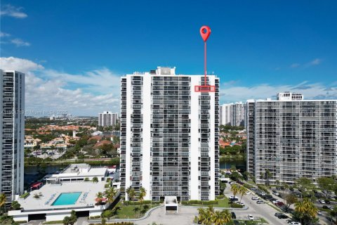 Condo in Aventura, Florida, 2 bedrooms  № 1955157 - photo 3