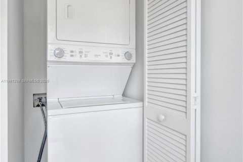 Villa ou maison à vendre à Margate, Floride: 2 chambres № 2052495 - photo 28