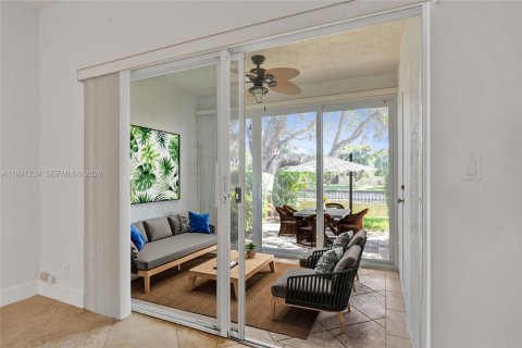 Villa ou maison à vendre à Margate, Floride: 2 chambres № 2052495 - photo 7