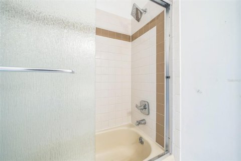 Casa en alquiler en Palm Bay, Florida, 3 dormitorios, 101.45 m2 № 1856415 - foto 22