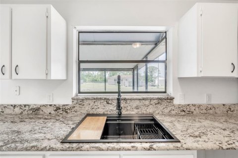 Casa en alquiler en Palm Bay, Florida, 3 dormitorios, 101.45 m2 № 1856415 - foto 19