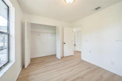Casa en alquiler en Palm Bay, Florida, 3 dormitorios, 101.45 m2 № 1856415 - foto 12