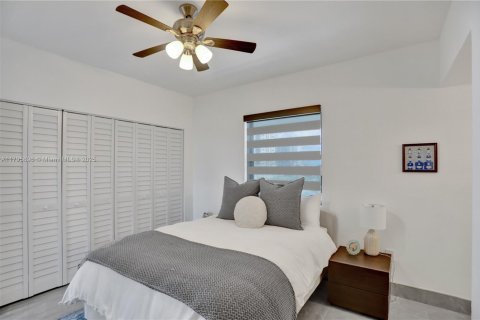 Condo in Sunny Isles Beach, Florida, 3 bedrooms  № 1739904 - photo 18