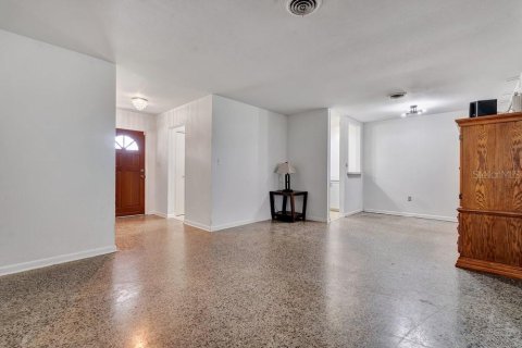 Casa en venta en Orlando, Florida, 3 dormitorios, 142.42 m2 № 2386090 - foto 7