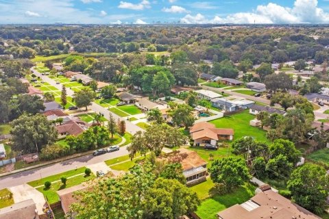Casa en venta en Orlando, Florida, 3 dormitorios, 142.42 m2 № 2386090 - foto 29