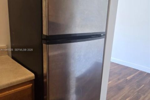 Appartement à louer à Miami Beach, Floride: 1 chambre, 82.68 m2 № 1997811 - photo 19