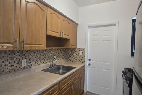 Appartement à louer à Miami Beach, Floride: 1 chambre, 82.68 m2 № 1997811 - photo 13