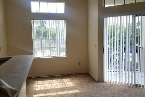 Condo in Orlando, Florida, 1 bedroom  № 2101994 - photo 9