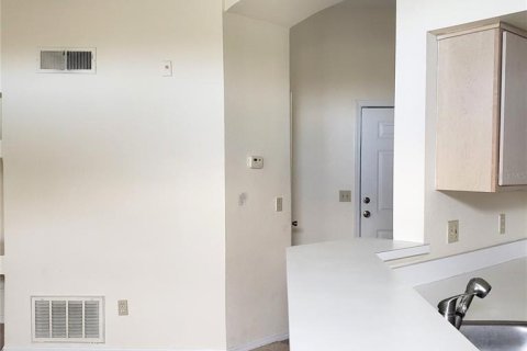 Condo in Orlando, Florida, 1 bedroom  № 2101994 - photo 28