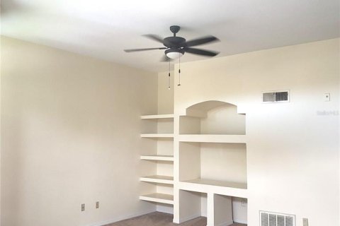 Condo in Orlando, Florida, 1 bedroom  № 2101994 - photo 13
