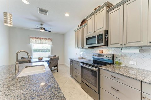Villa ou maison à vendre à Bradenton, Floride: 3 chambres, 150.69 m2 № 2433792 - photo 18