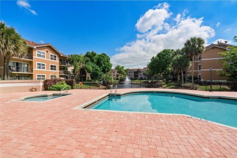 Appartement à louer à Coral Springs, Floride: 3 chambres, 108.32 m2 № 2070361 - photo 24