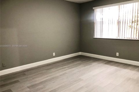 Appartement à louer à Coral Springs, Floride: 3 chambres, 108.32 m2 № 2070361 - photo 14
