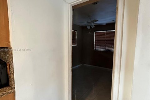 Купить виллу или дом в Холливуд, Флорида 3 спальни, 134.71м2, № 2036223 - фото 18