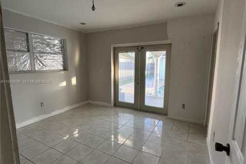 Купить виллу или дом в Холливуд, Флорида 3 спальни, 134.71м2, № 2036223 - фото 24