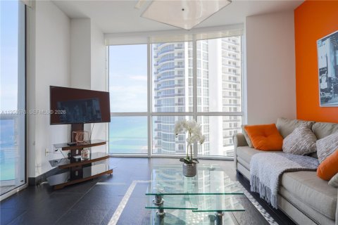 Apartment in Sunny Isles Beach, Florida 2 bedrooms, 123 sq.m. № 2024751 - photo 11