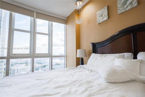 Apartment in Sunny Isles Beach, Florida 2 bedrooms, 123 sq.m. № 2024751 - photo 23
