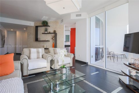 Apartment in Sunny Isles Beach, Florida 2 bedrooms, 123 sq.m. № 2024751 - photo 12